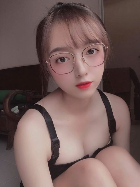 越南眼鏡妹 Hain Moe 甜美可愛 看完已戀愛-第1章-图片6