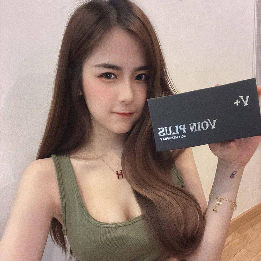 JingEn 大馬正妹「高顏值」指數破表