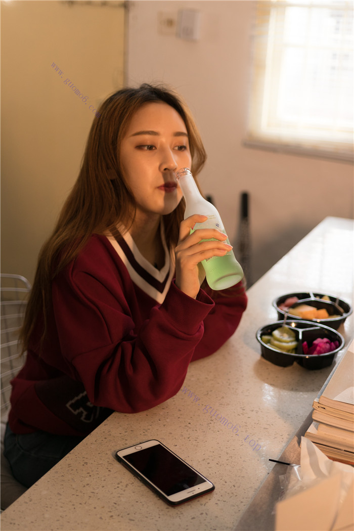 尤果網女神『喬依琳』精緻臉蛋高清寫真