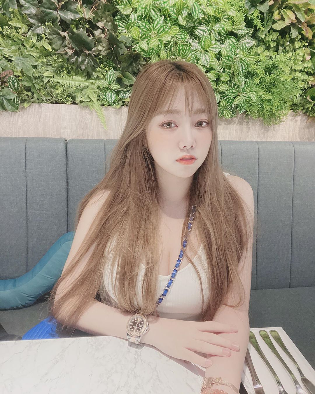 美米Vanessa 超兇身材就快要從衣服中滿出-第1章-图片6