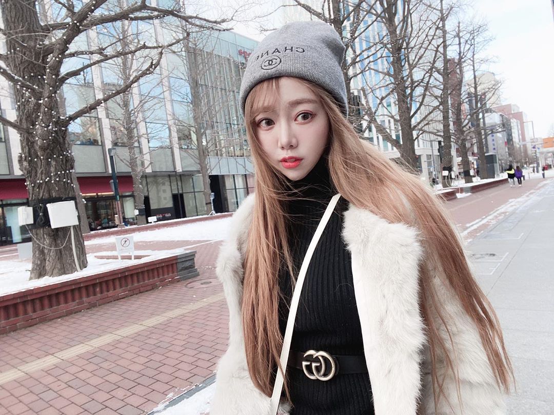 美米Vanessa 超兇身材就快要從衣服中滿出-第1章-图片11