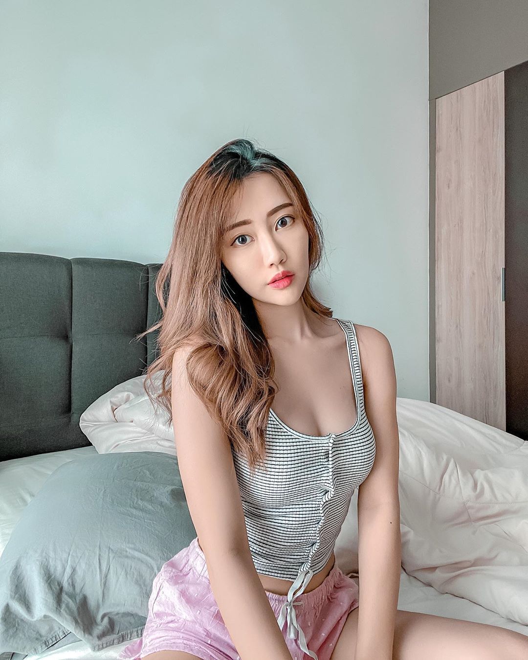 Reiiko just fell out... the chest curve is appealing.-第1章-图片5