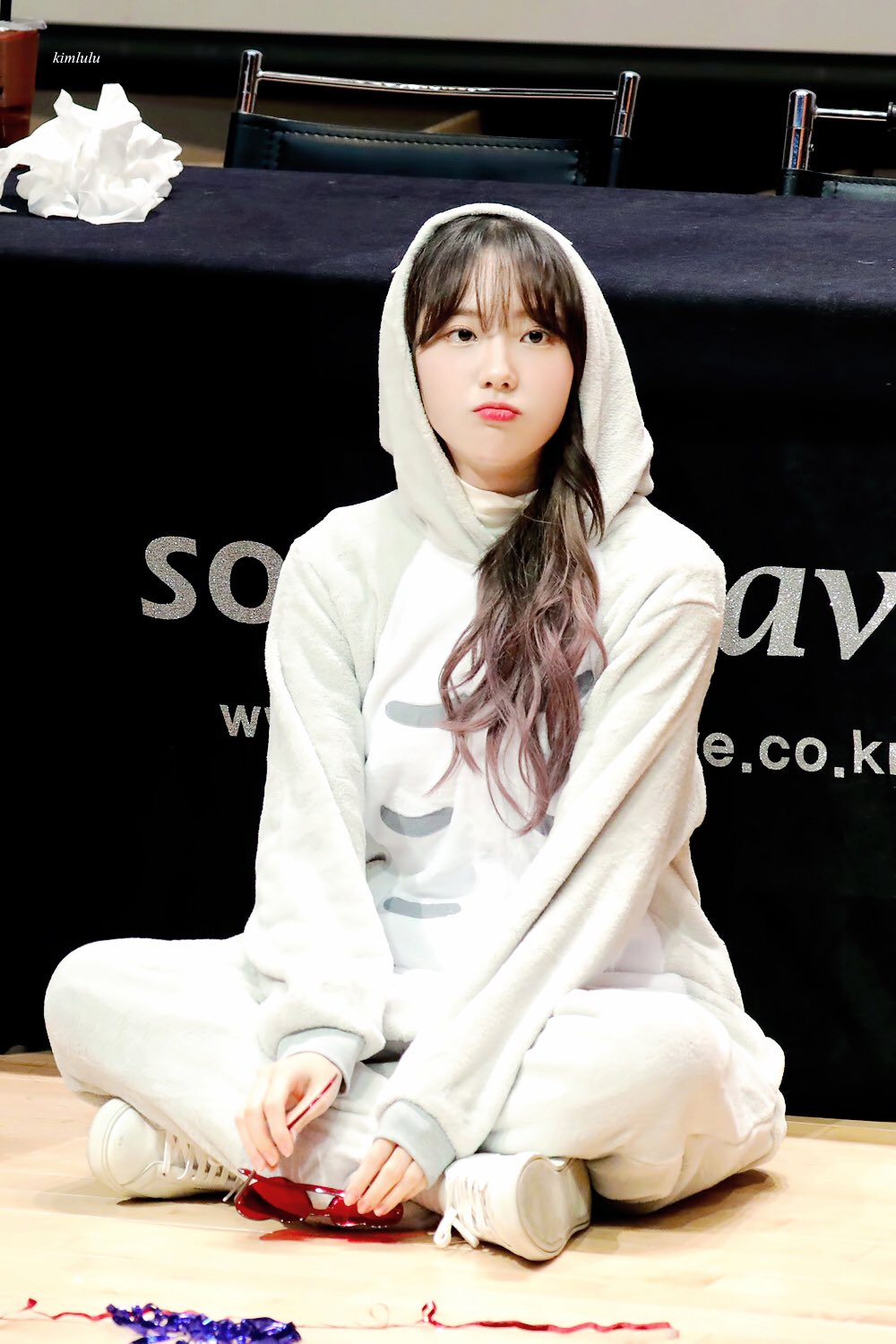 宇宙少女 LUDA 整個畫面實在太香了-第1章-图片6