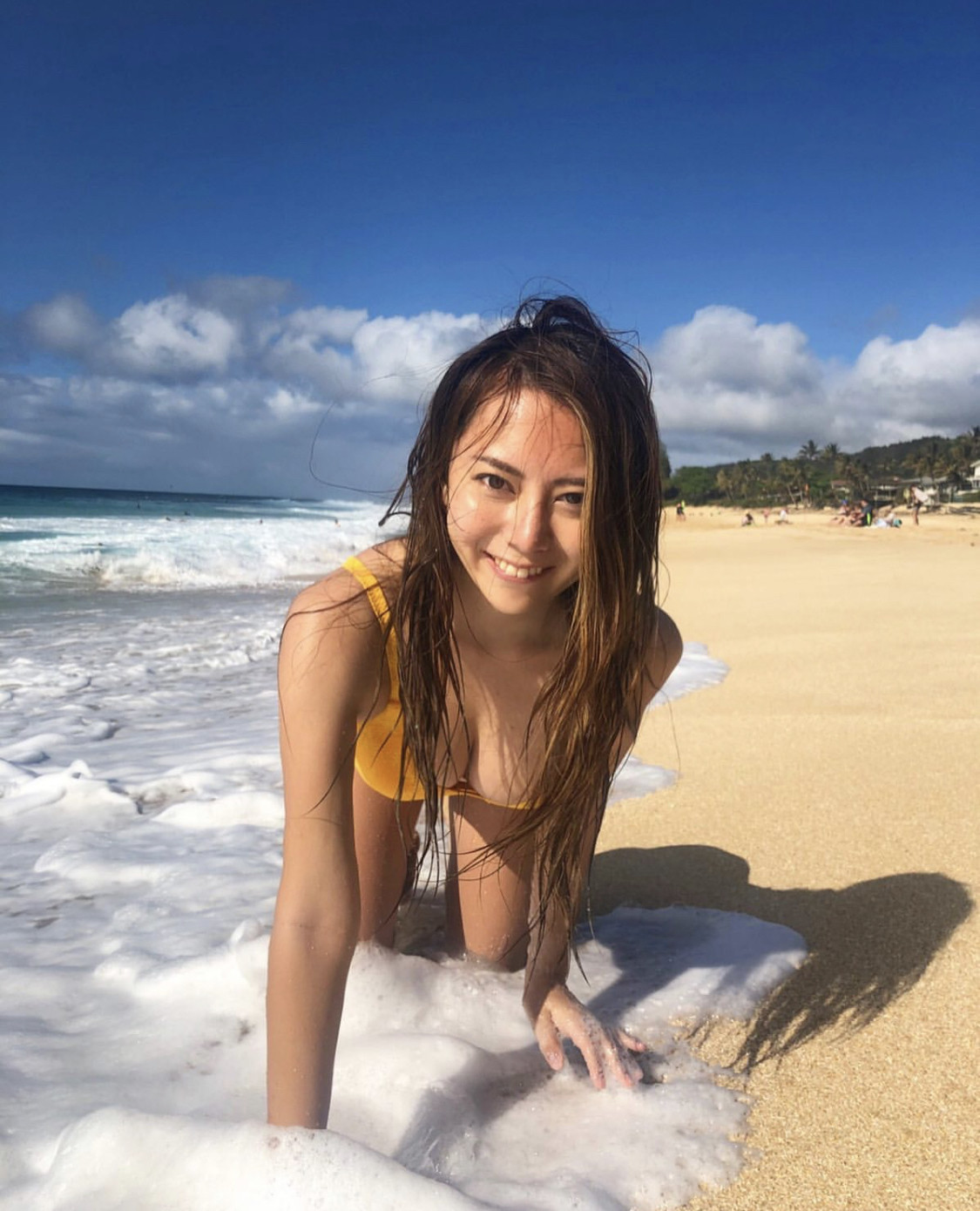 日本的陽光妹子 夏天的陽光，讓人好想脫光～