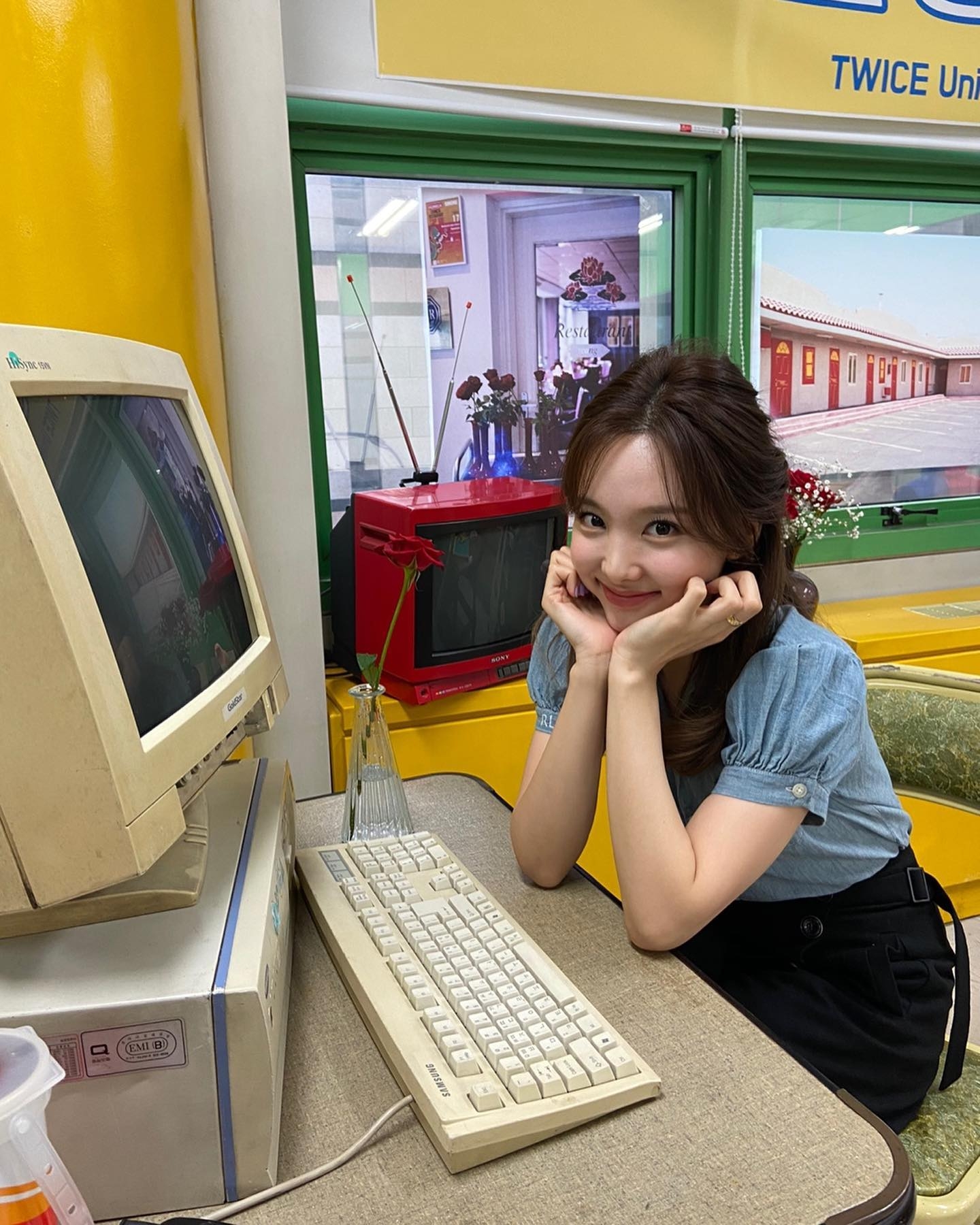 TWICE 娜璉 怎麼可以笑這麼可愛 看完心情都好了，超可愛！-第1章-图片2