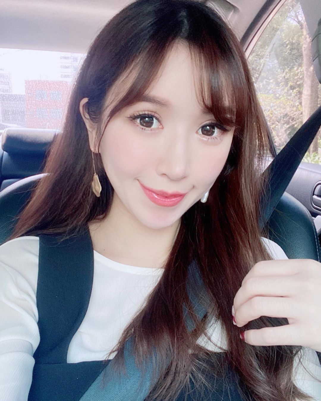 Resa snow white skin overwhelming face color is too violent-第1章-图片8