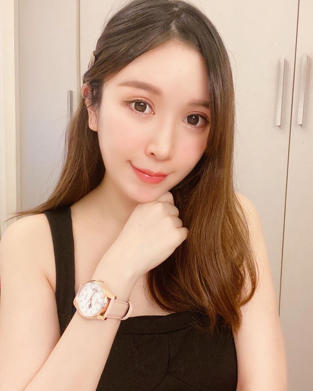 Resa snow white skin overwhelming face color is too violent-第1章-图片12
