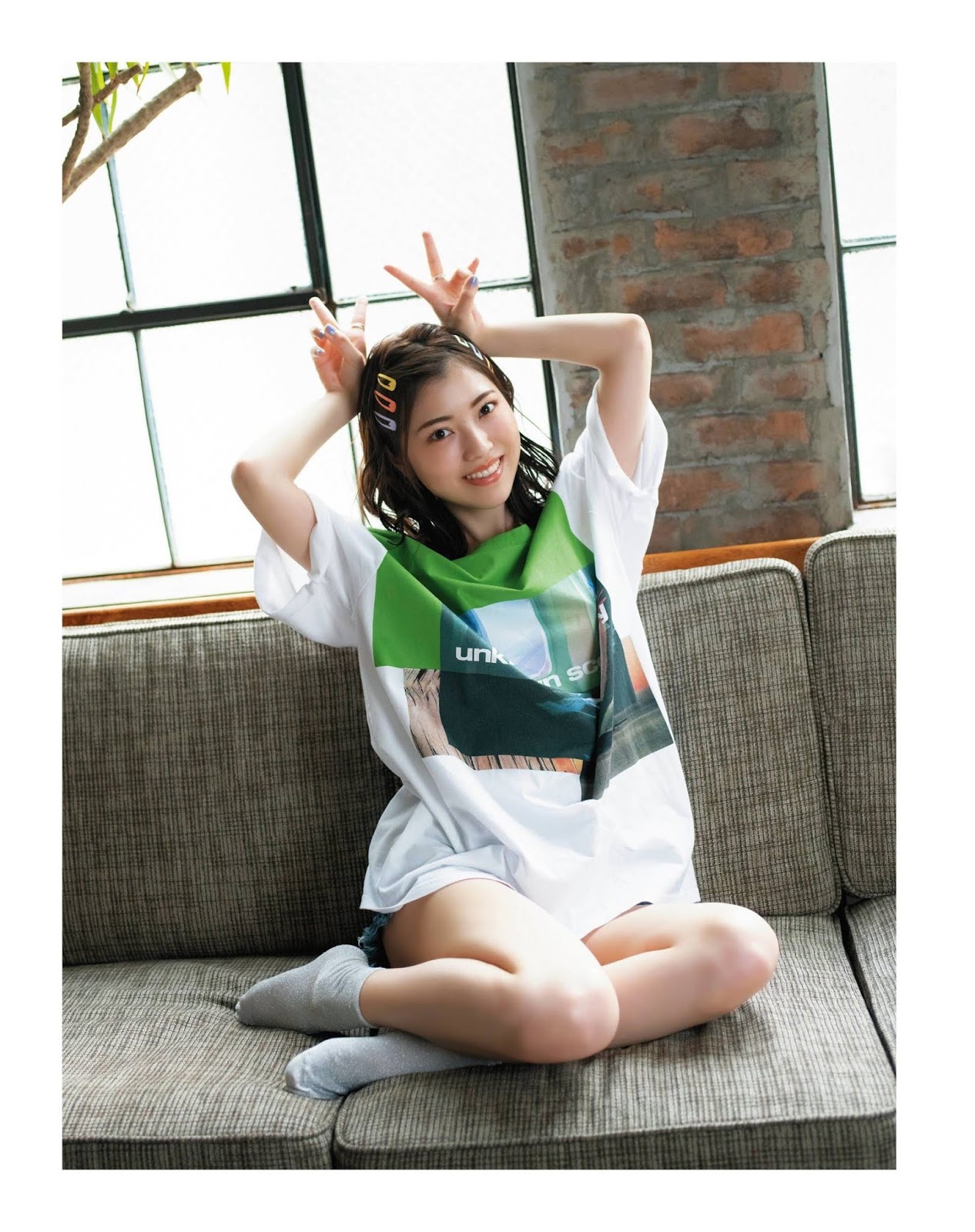 石原夏織 擺弄性感姿勢 讓人垂涎三尺-第1章-图片10