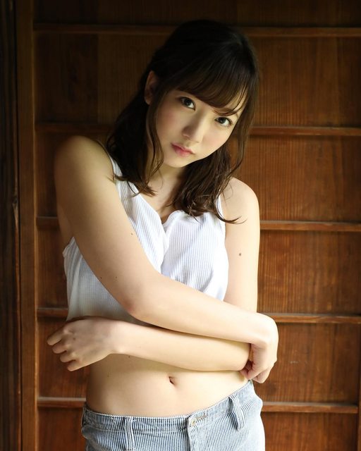 虎牙巨乳正妹 京佳 我想瘋狂跟他大戰-第1章-图片5