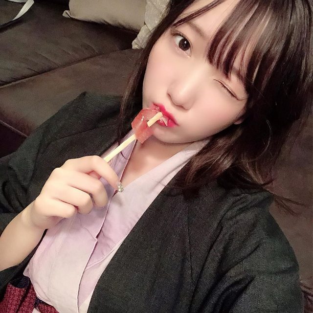 虎牙巨乳正妹 京佳 我想瘋狂跟他大戰-第1章-图片47