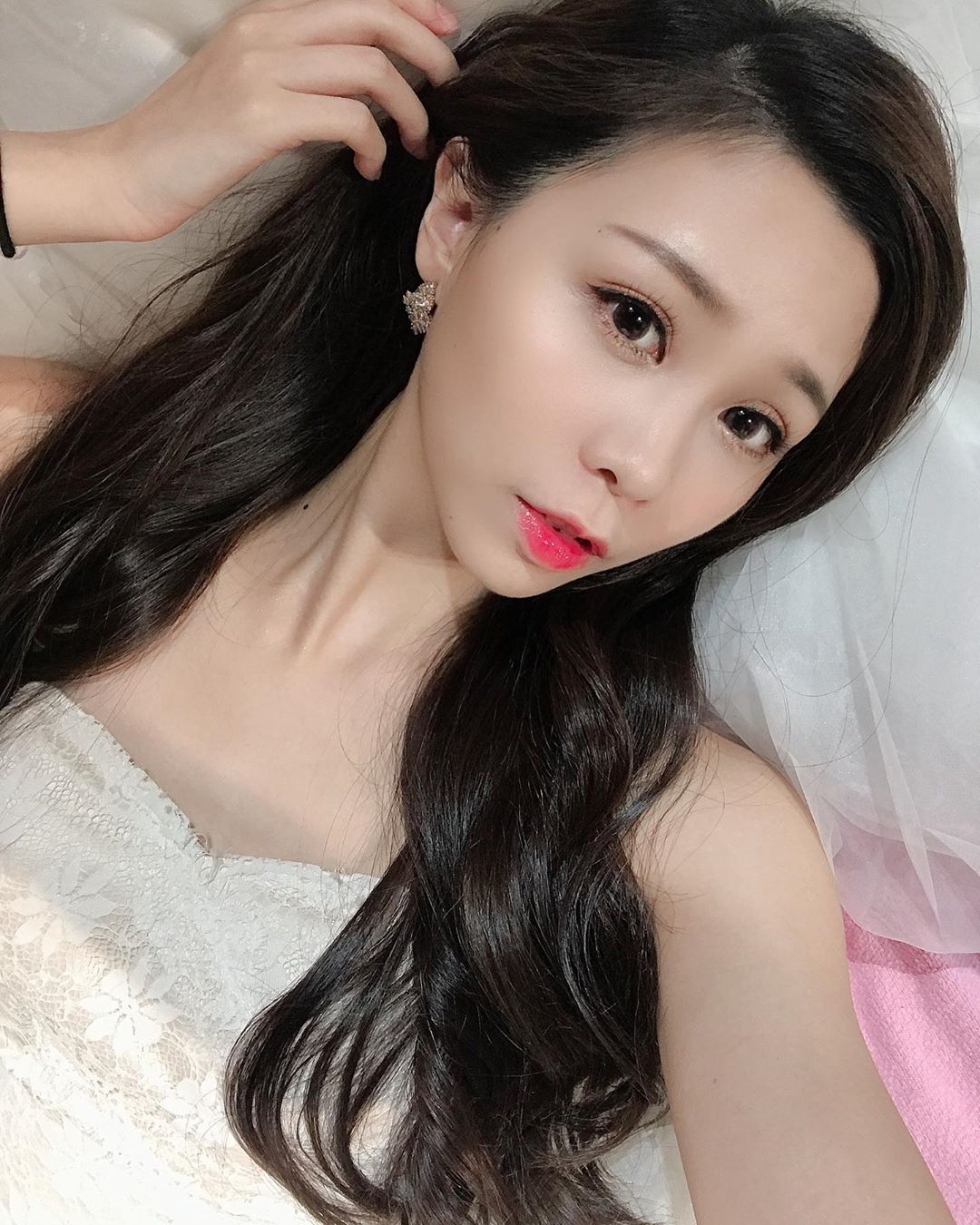 莉卡Licca 迷魂眼神HEN吸睛：看完秒戀愛惹-第1章-图片13