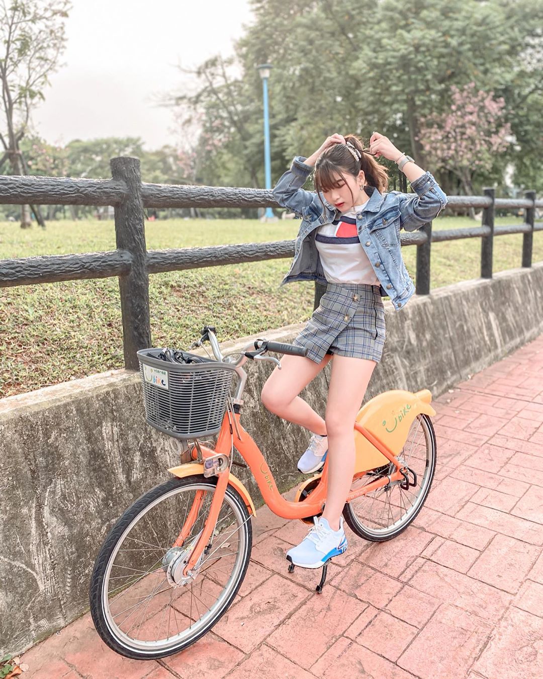 TIFFANYCHEN can't hide two bullets under the clean exterior-第1章-图片2