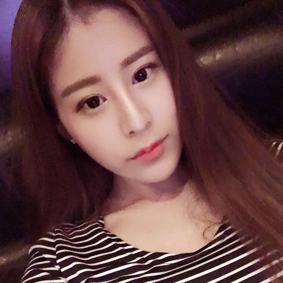 Sunnie chest curves are attractive.-第1章-图片7