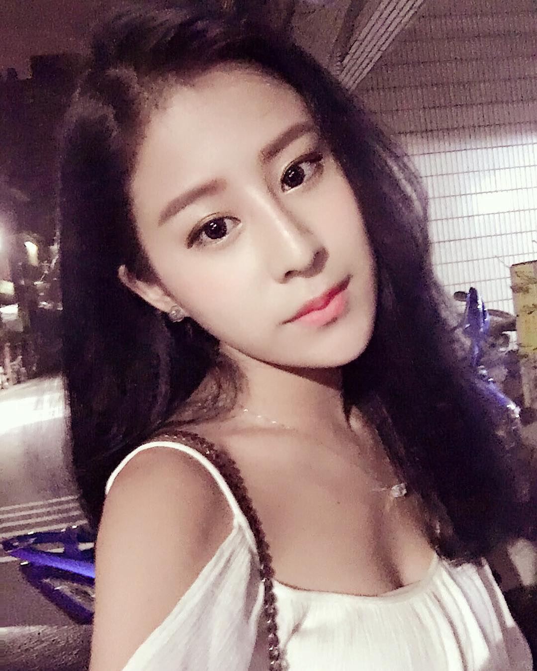 Sunnie chest curves are attractive.-第1章-图片5