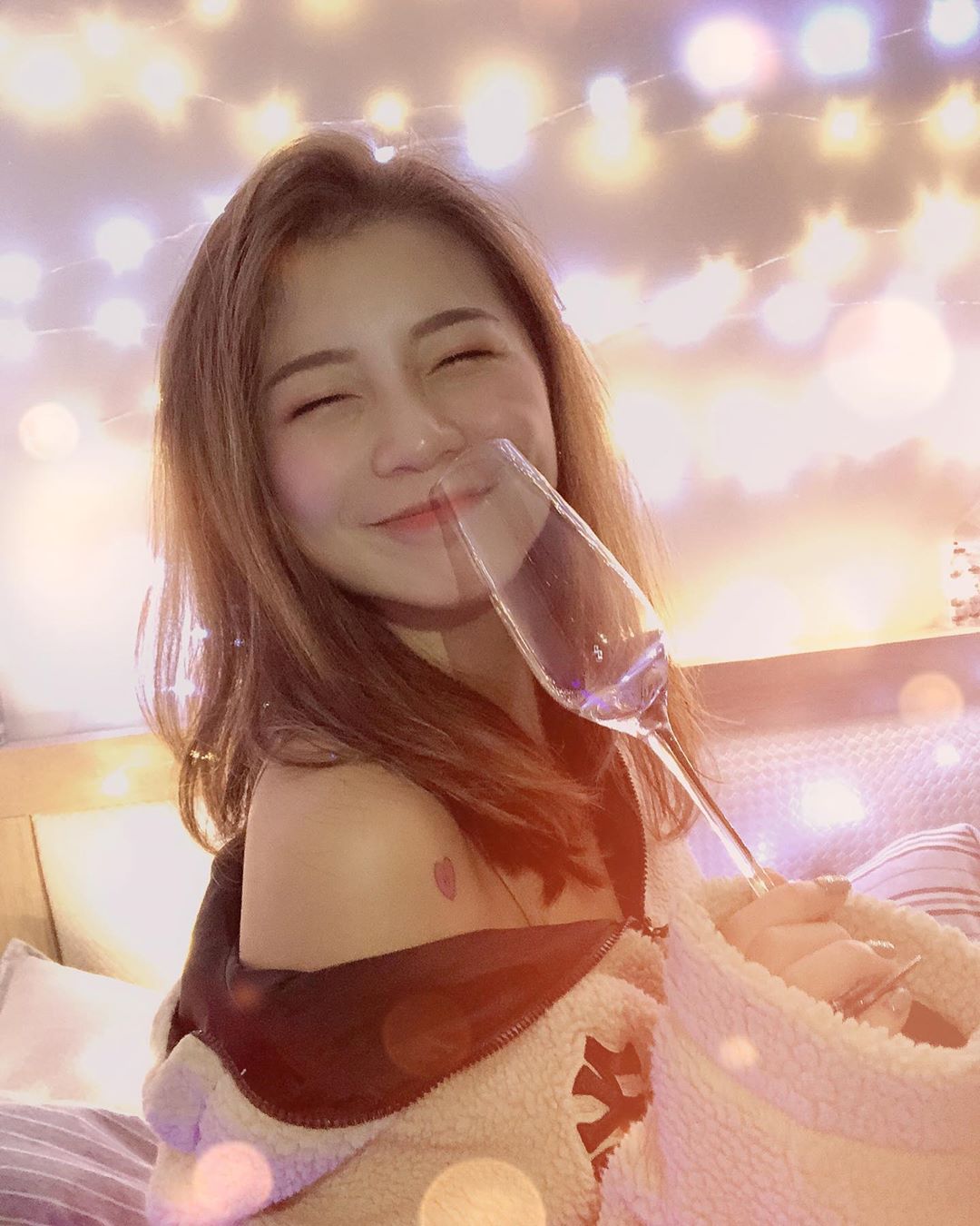 葉俐 眼神勾死妳....看完秒戀愛惹-第1章-图片7