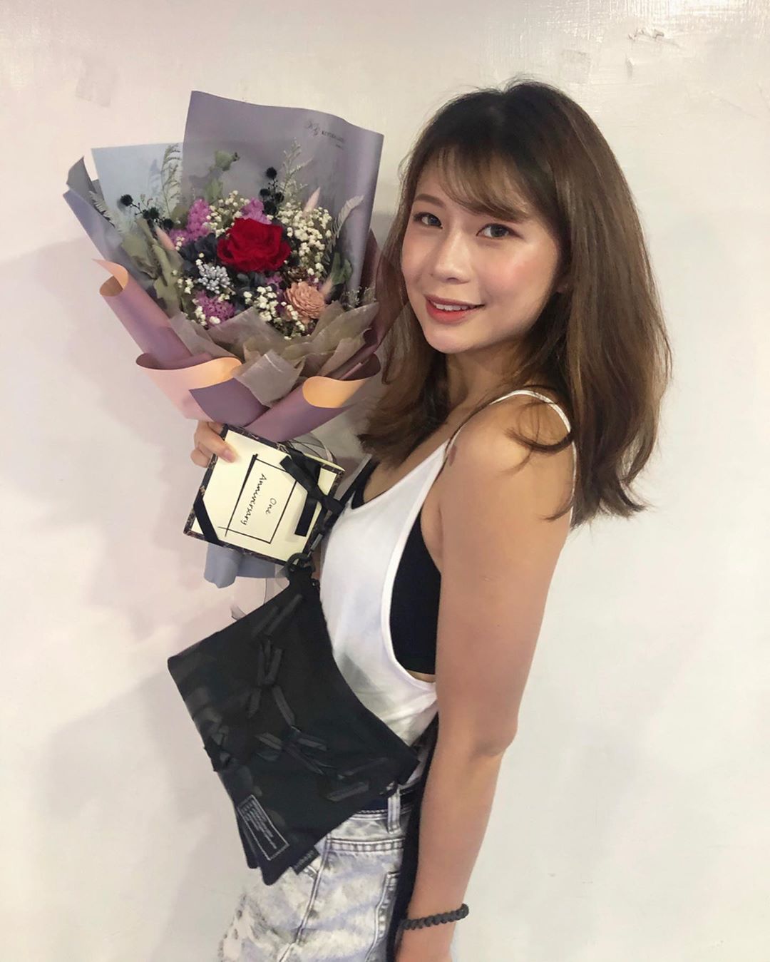 葉俐 眼神勾死妳....看完秒戀愛惹-第1章-图片10