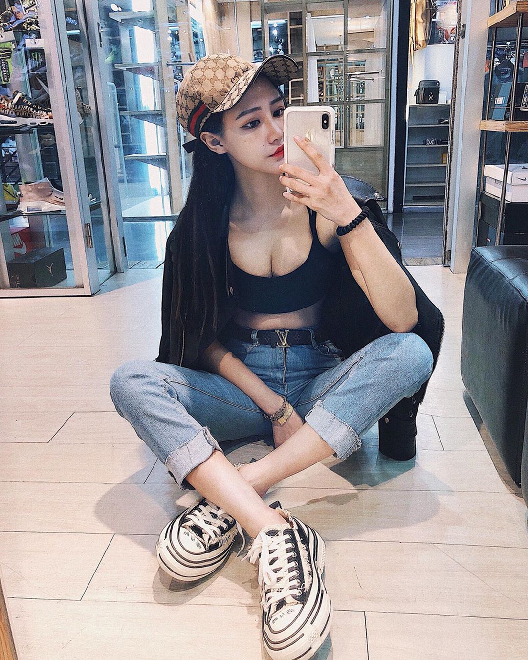 Dora 乳量滿到溢出來 配神顏值太逆天-第1章-图片3