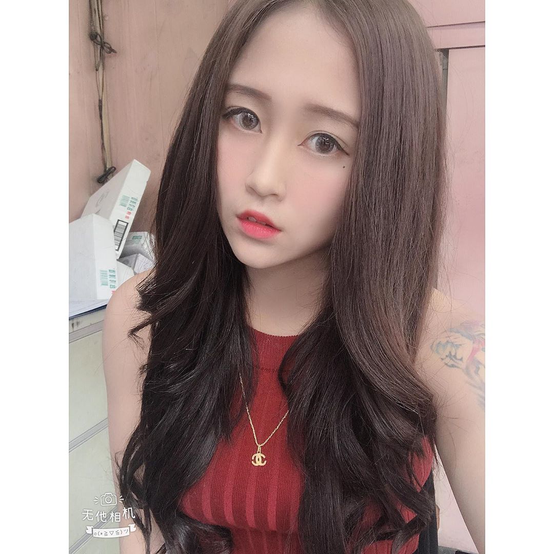 廖佩茹 「飽滿の嫩乳」又白又大 網:意圖使人-第1章-图片5