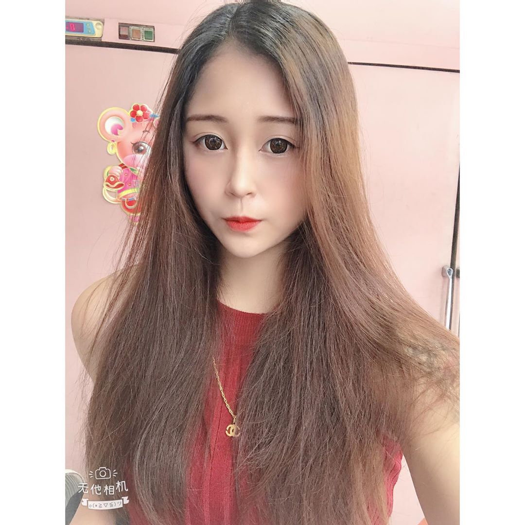廖佩茹 「飽滿の嫩乳」又白又大 網:意圖使人-第1章-图片7