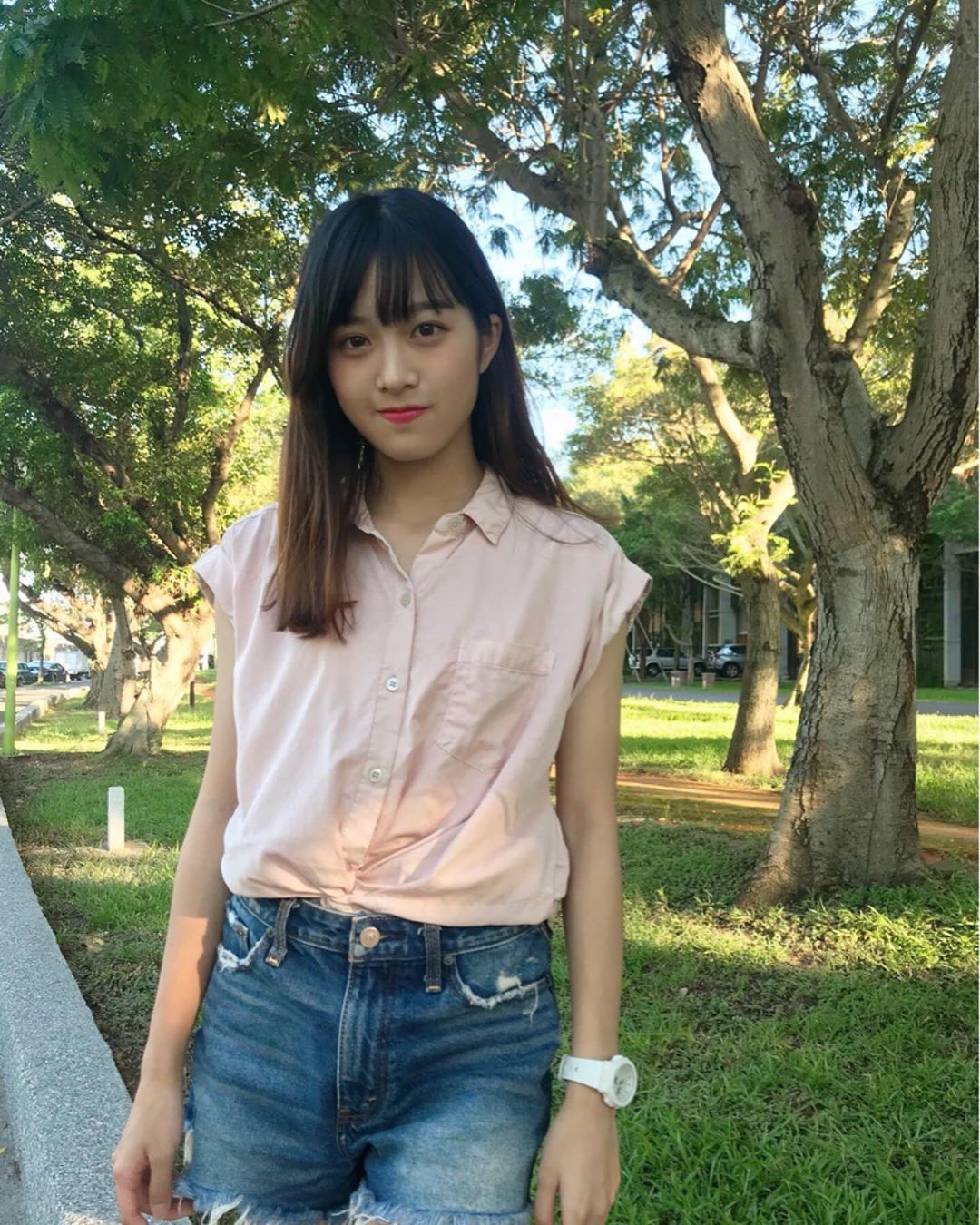 容欣 有著甜死人不償命的外表-第1章-图片2