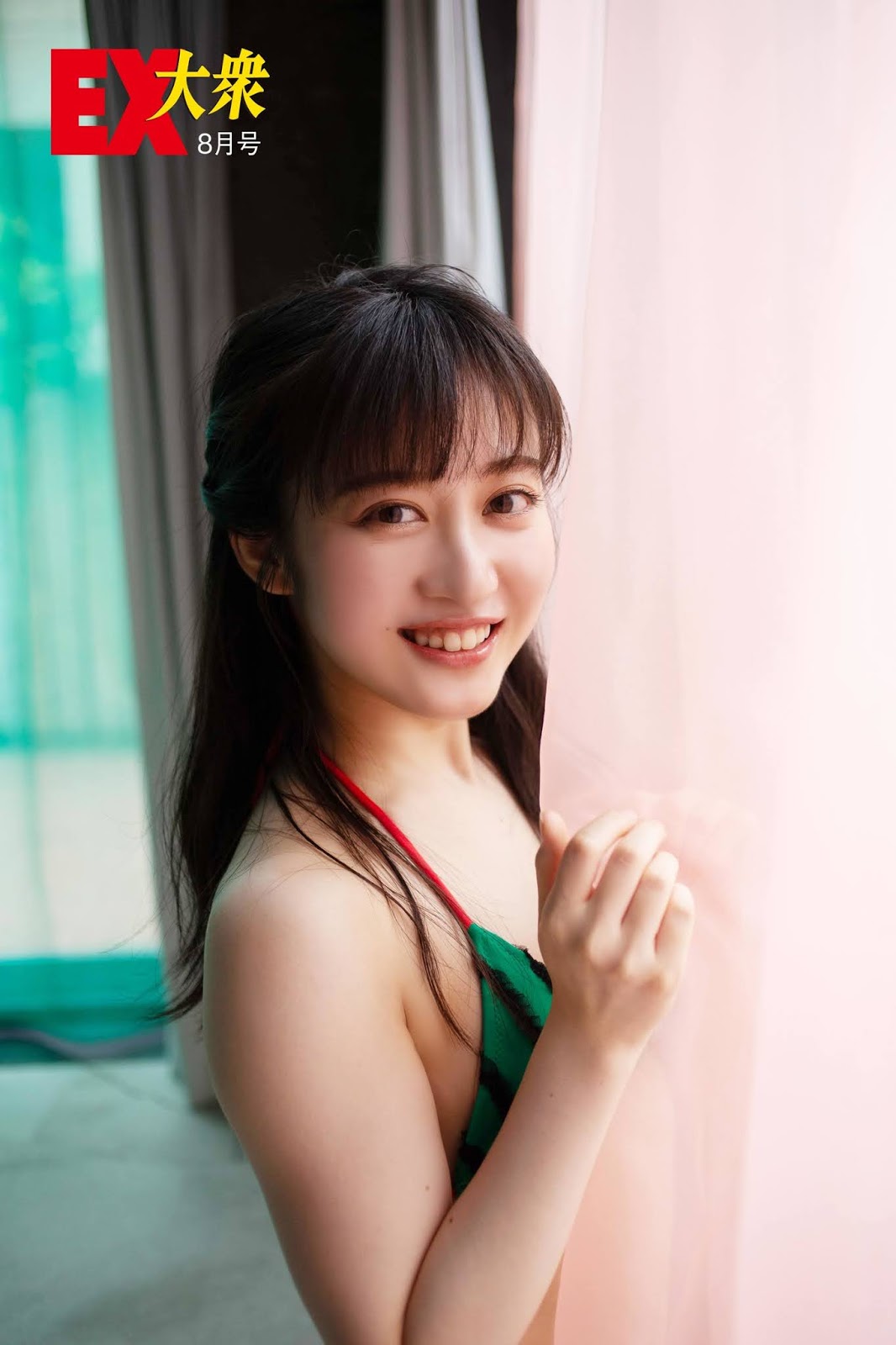 川上千尋 極品氣質正妹性感微露-第1章-图片4