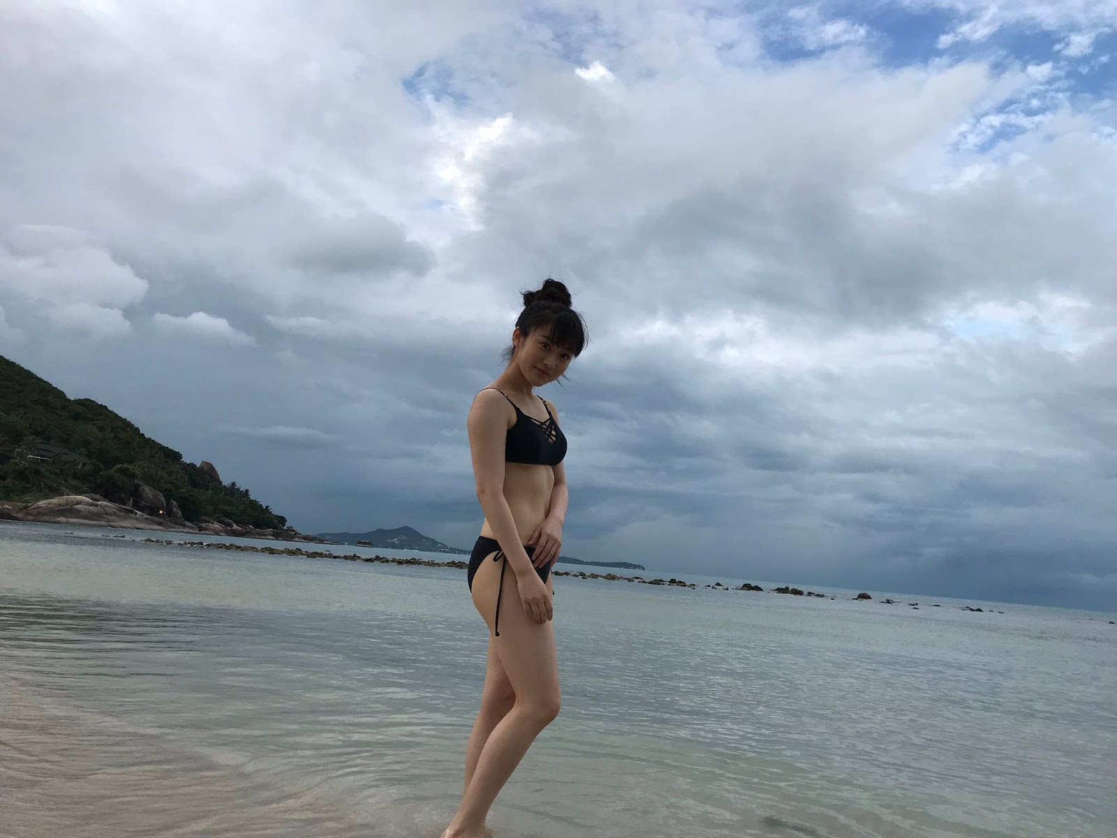 川上千尋 極品氣質正妹性感微露-第1章-图片6