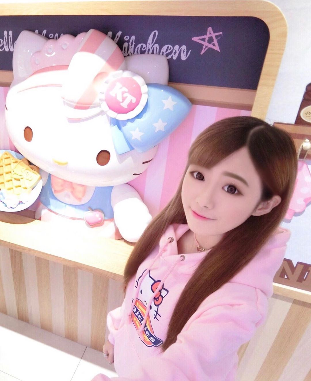 白紀亞 臉蛋看起來好稚嫩惹人憐-第1章-图片13