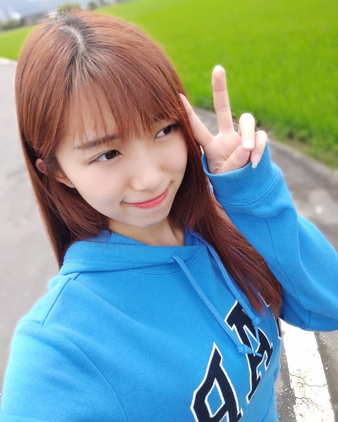 裴裴 清純臉蛋萌度破表....有誰能HOLD的住-第1章-图片6