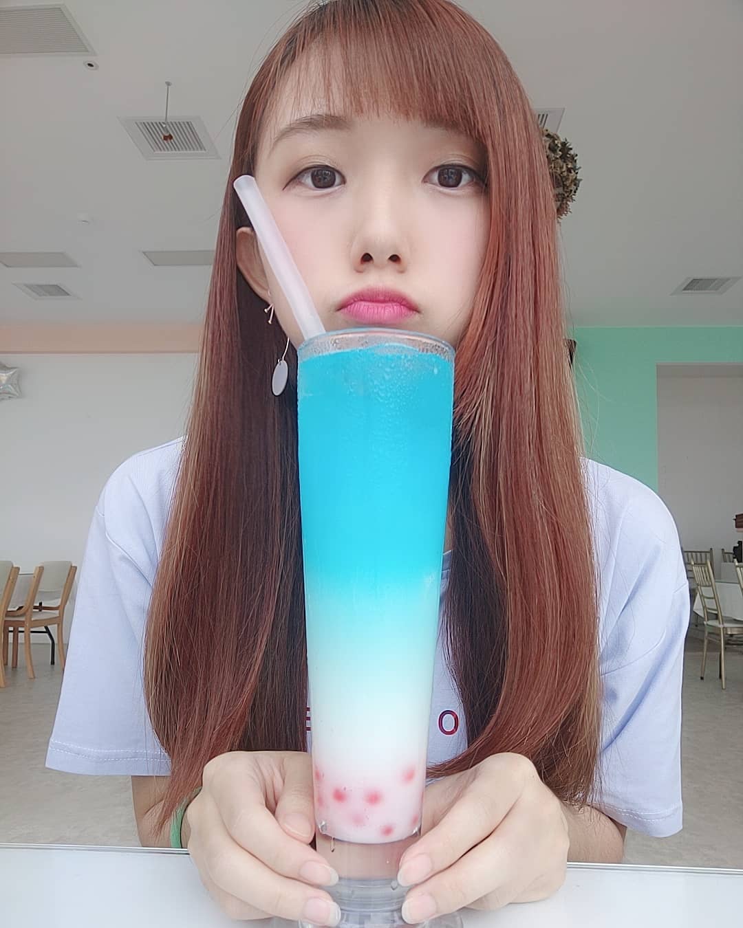 裴裴 清純臉蛋萌度破表....有誰能HOLD的住-第1章-图片15