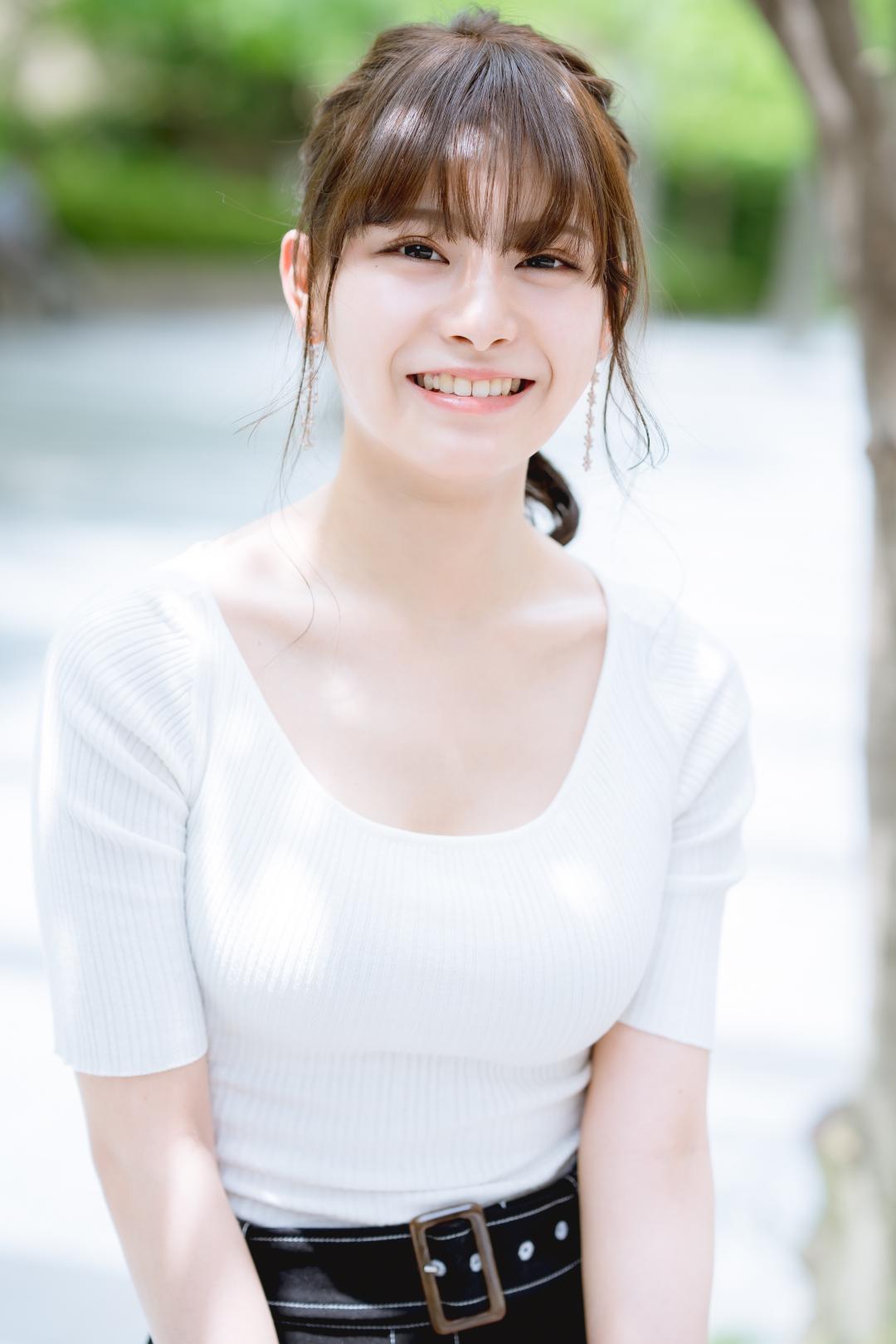 大城もも子 超高顏值衣下藏好料...仙氣沈甸甸-第1章-图片3