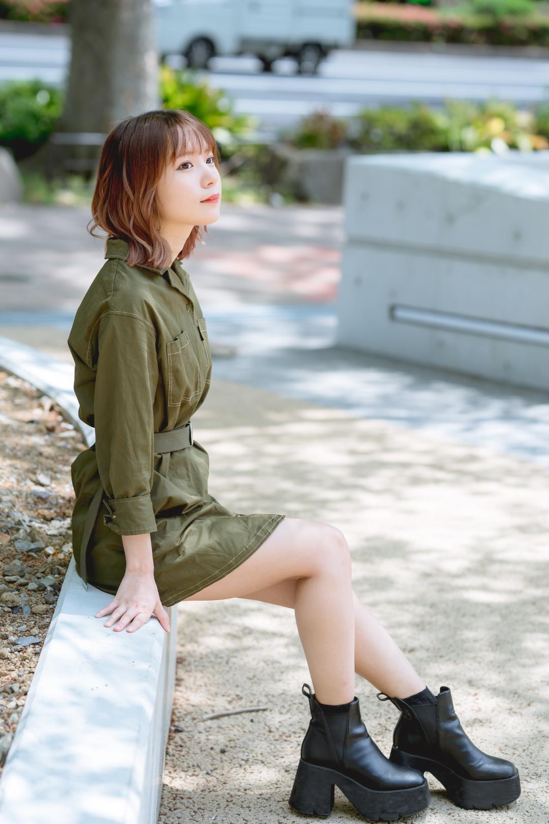 広瀬ゆい 美少女白皙牛奶肌搭配蜜腿十分迷人-第1章-图片10