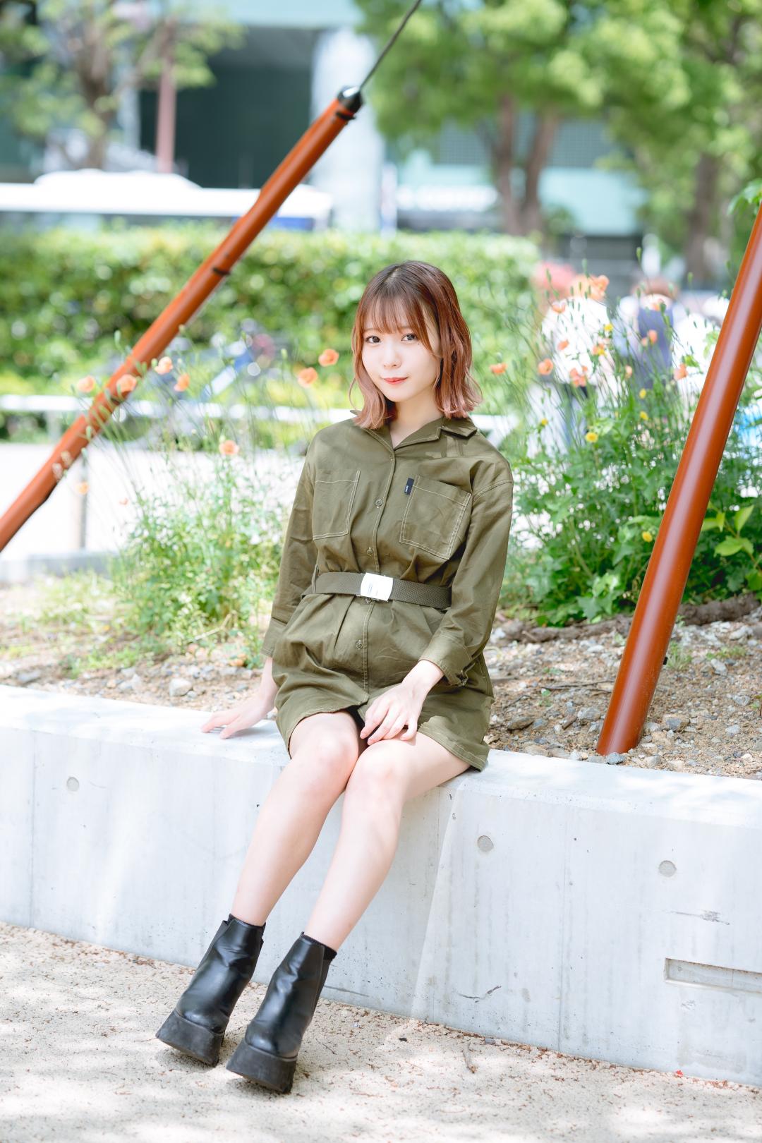 広瀬ゆい 美少女白皙牛奶肌搭配蜜腿十分迷人-第1章-图片13