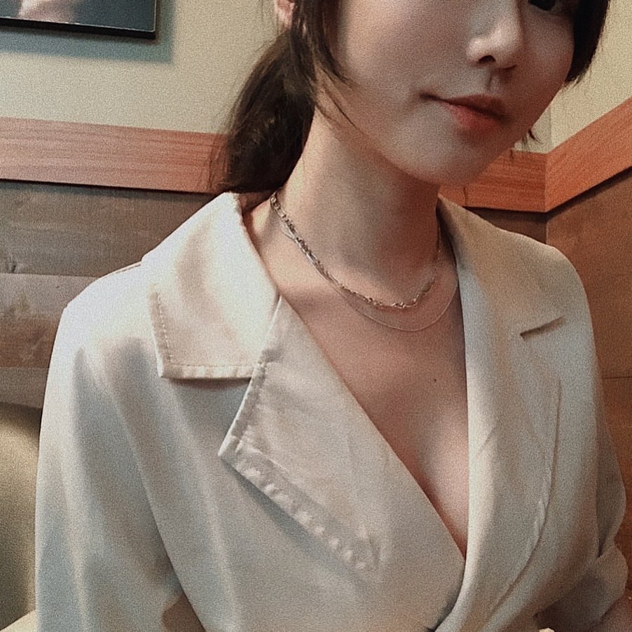 美女獸醫 茜茜 外表清純卻有著凶狠身材-第1章-图片5