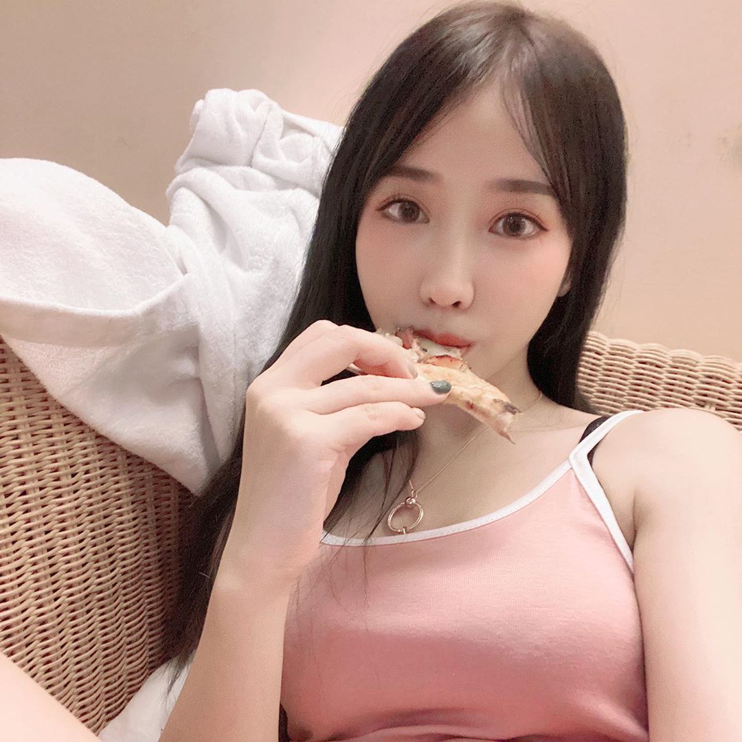 咪妃 性感曲線恰到好處...網：看看不夠-第1章-图片13