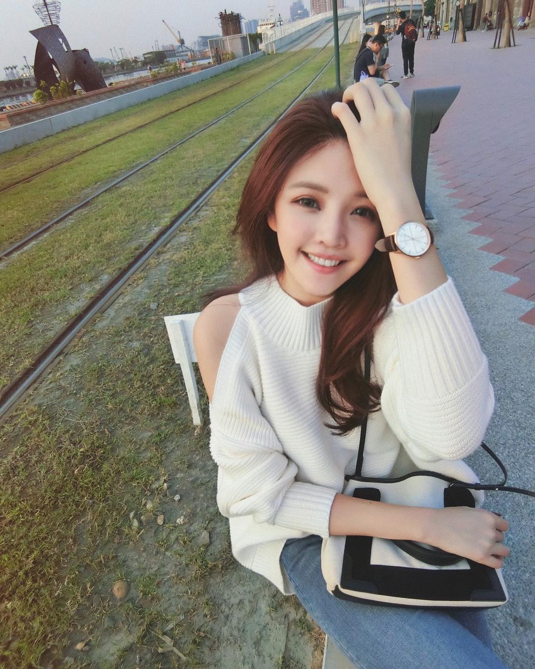 Kate譚凱芸 臉蛋和身材十分誘人-第1章-图片7