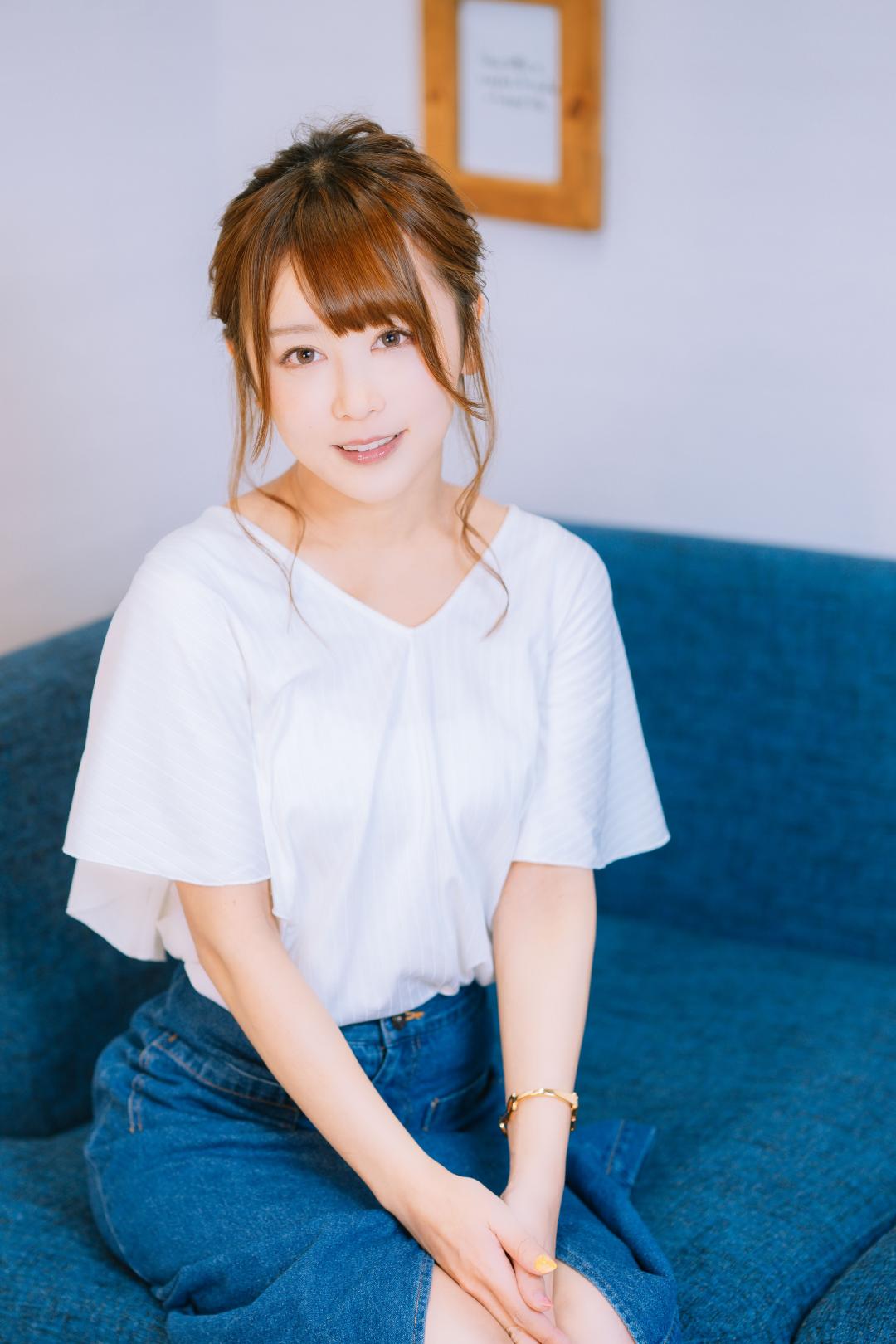 いくみ 笑容太清甜宛如洋娃娃 讓人凍未條!-第1章-图片1