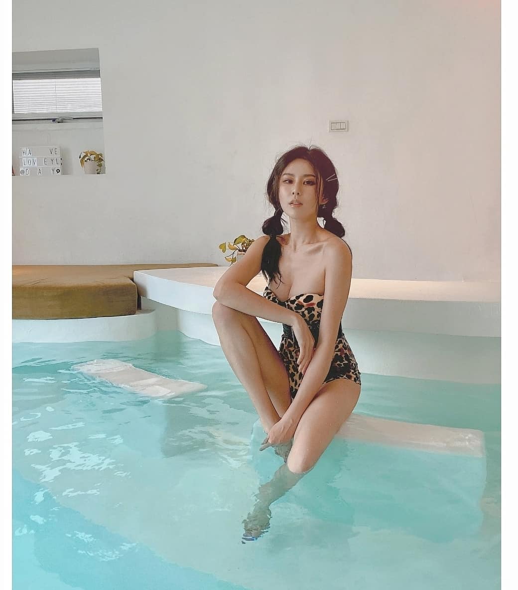 Beggie貝姬 逆天美乳火辣誘惑：面容讓人好心動-第1章-图片10