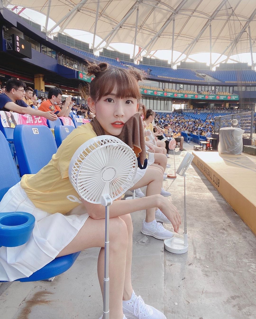 粿粿Meigo 啦啦隊性感甜心 絕美的身材畫面超香-第1章-图片3