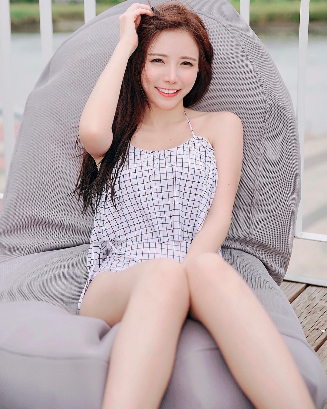 Amber Na藍星蕾 傲人雙峰太辣眼！身心靈都被治癒-第1章-图片9