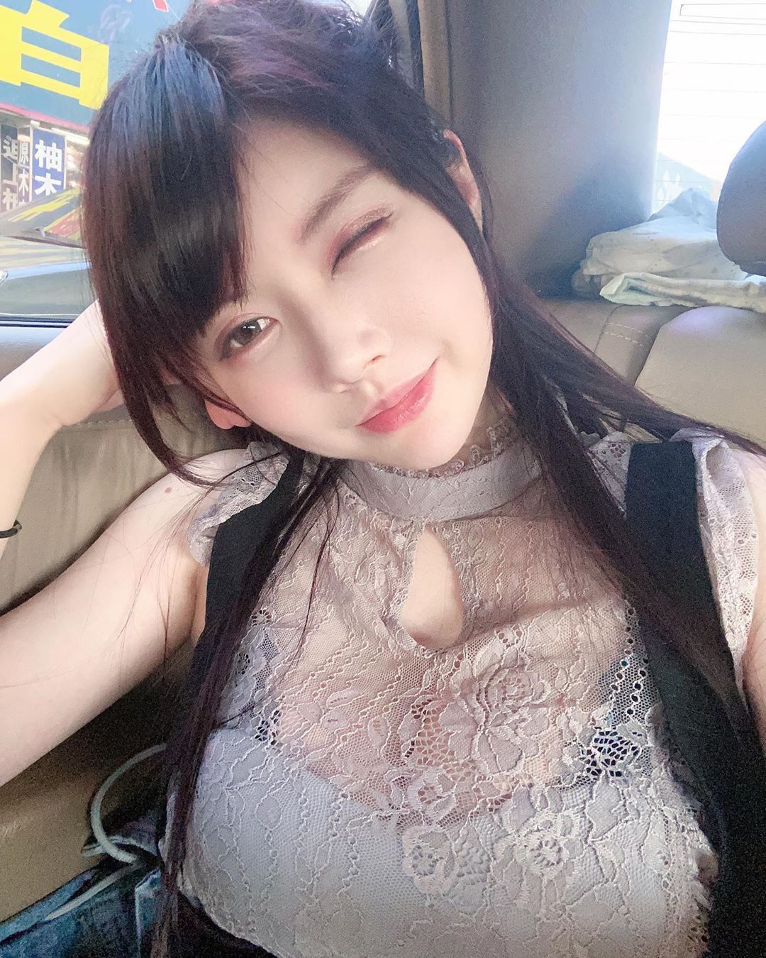 姚采辰 邪惡深溝露出.....性感身材看了秒in-第1章-图片4