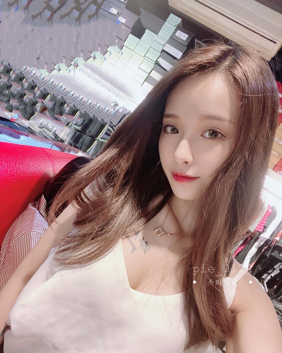 全糖熊熊 小隻馬正妹身材發育驚人 網：好想......-第1章-图片5