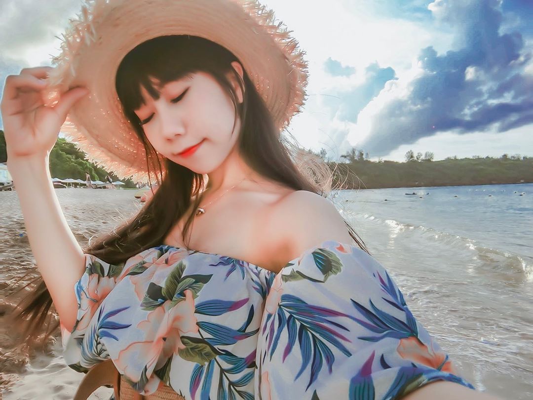 王娣奇 暗藏飽滿大乳球 網友：這種我凍末條-第1章-图片9