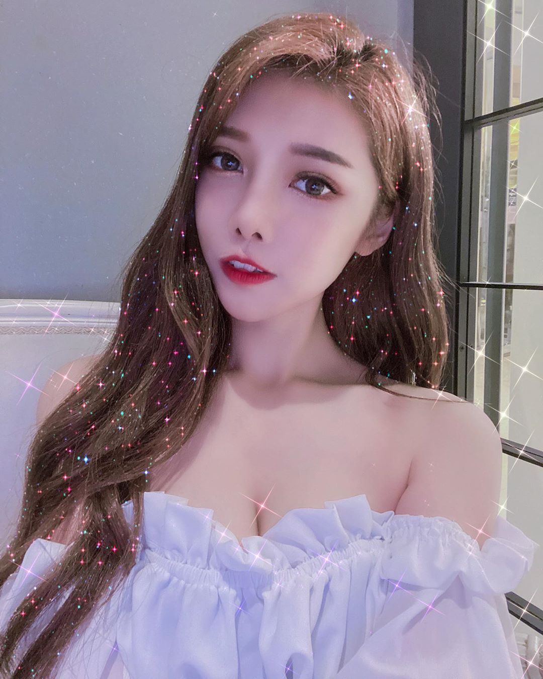 尤妝妝 外表看似冷艷內心熱誠-第1章-图片8