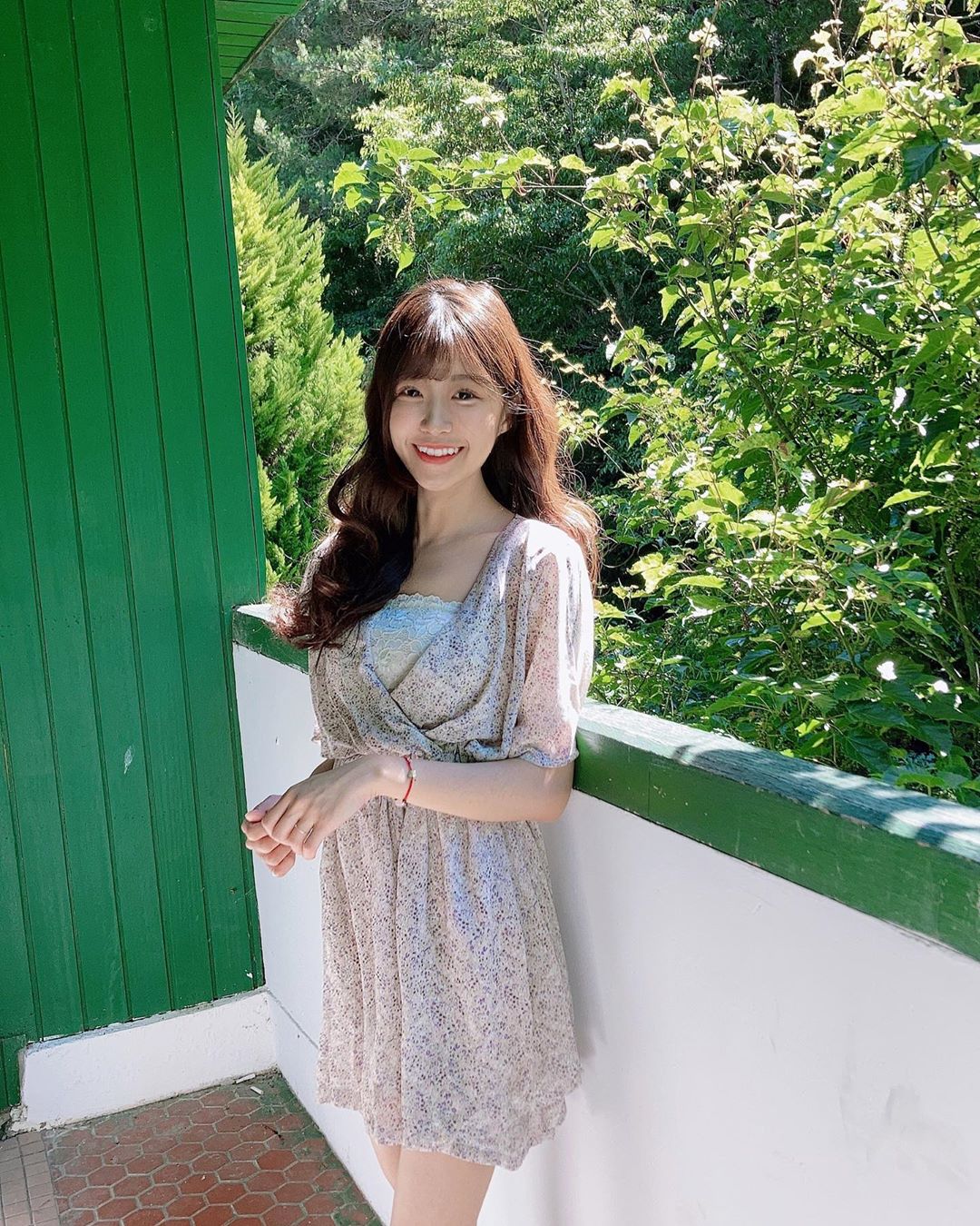 曼曼 不管哪個角度看都美到令人屏息-第1章-图片3