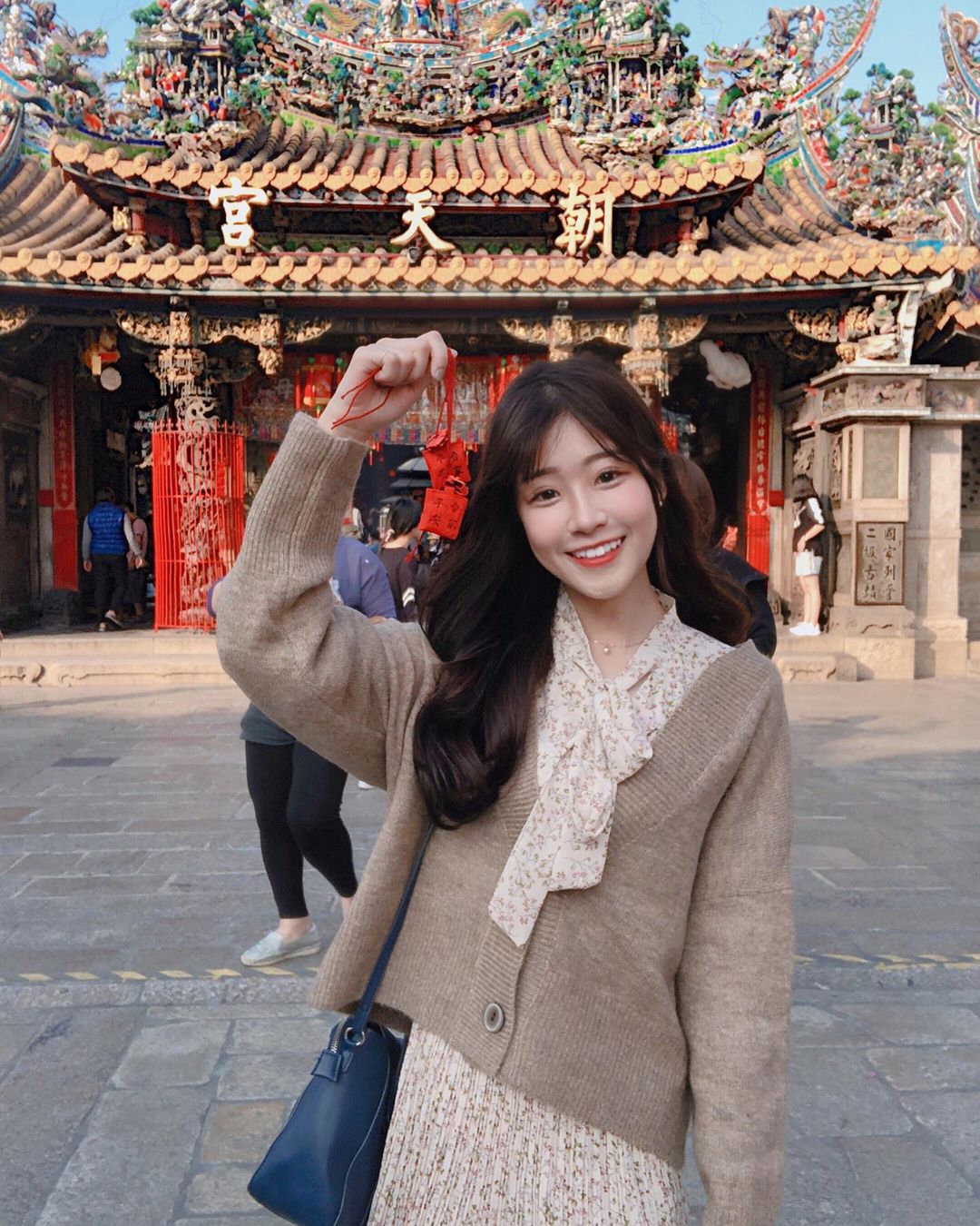 曼曼 不管哪個角度看都美到令人屏息-第1章-图片7