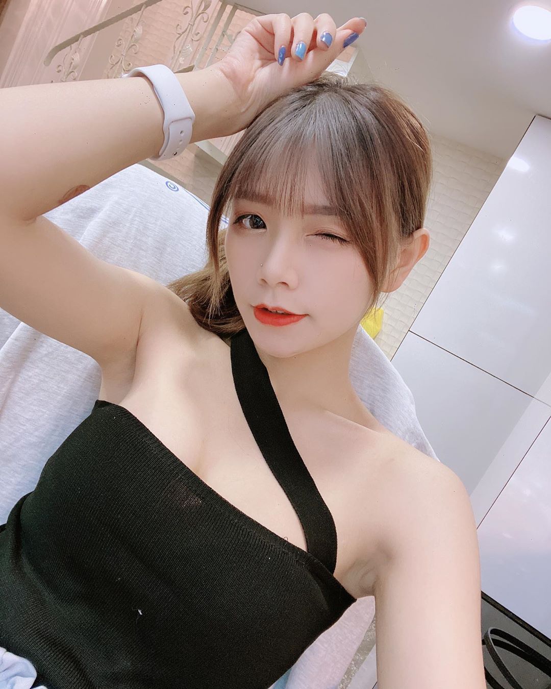 青青 換上比基尼自拍 美胸讓人視線離不開-第1章-图片4