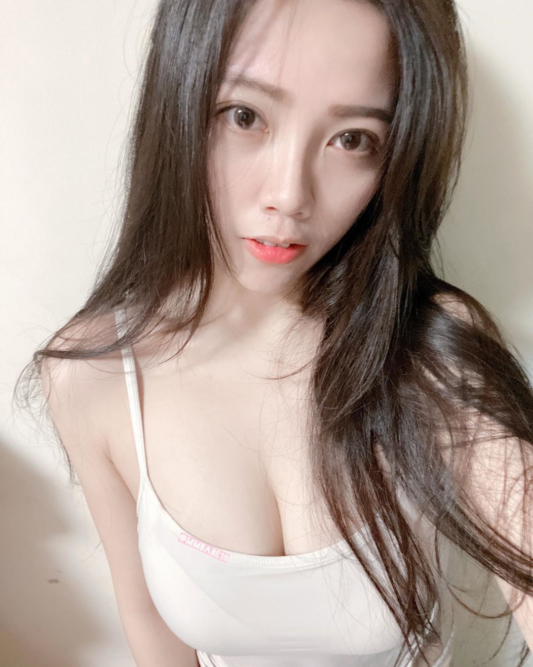 Maisie陳姵羽 巨乳直播主展露火辣身材 網：受不了-第1章-图片5