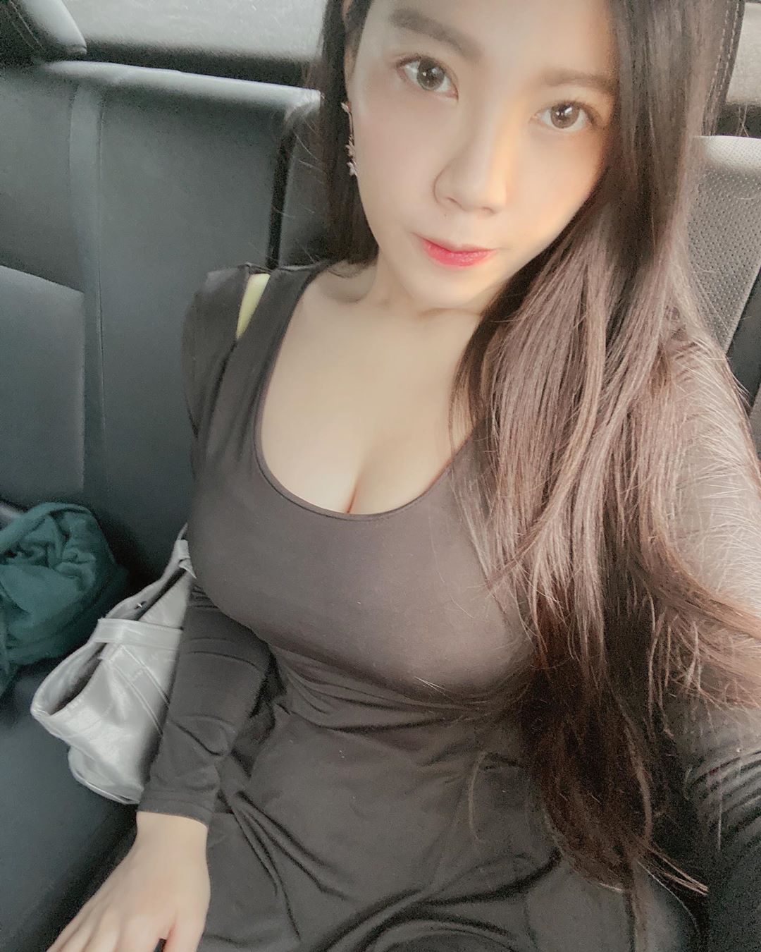 Maisie陳姵羽 巨乳直播主展露火辣身材 網：受不了-第1章-图片15