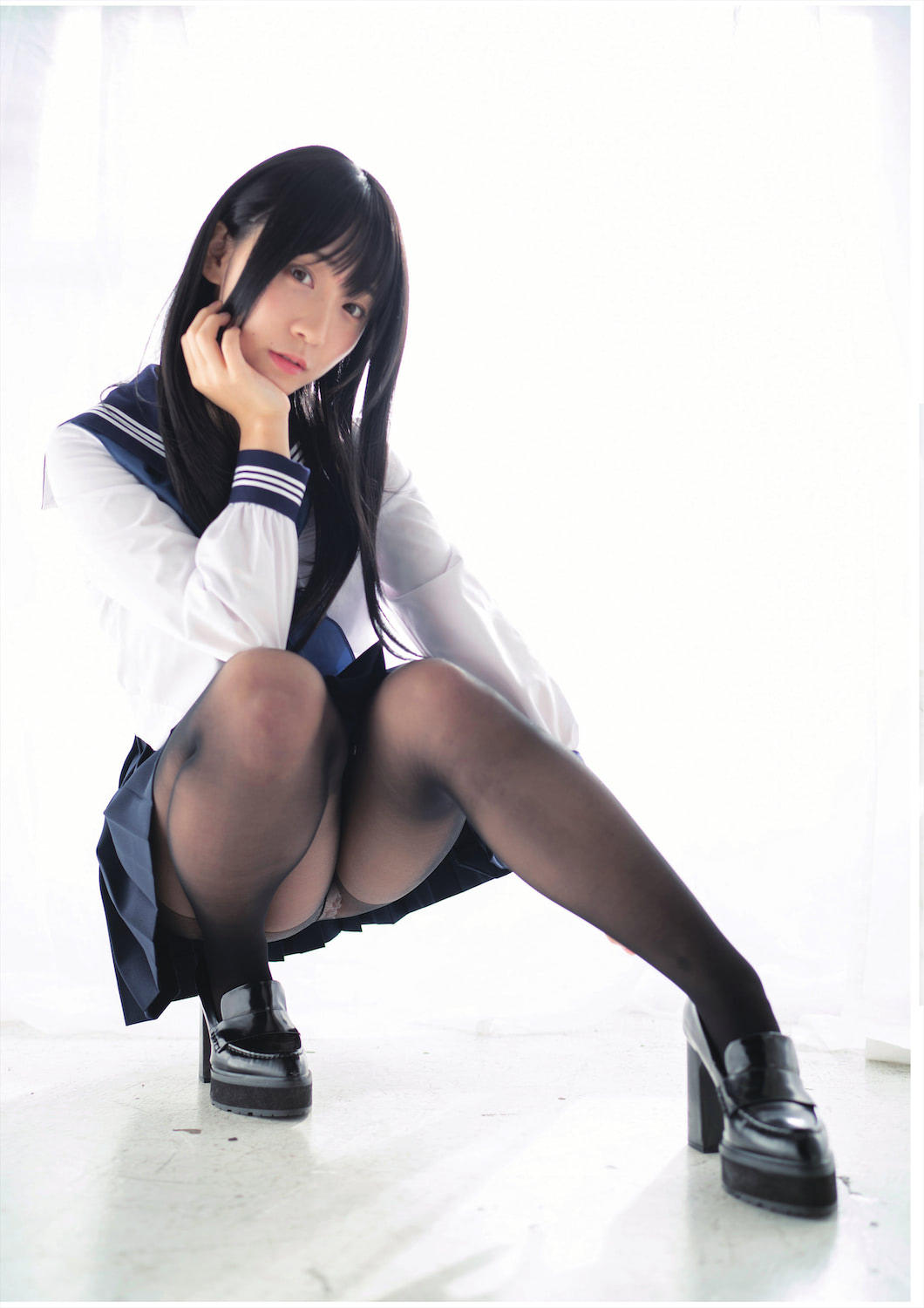 Moe Iori 伊織もえ 水手服黑絲