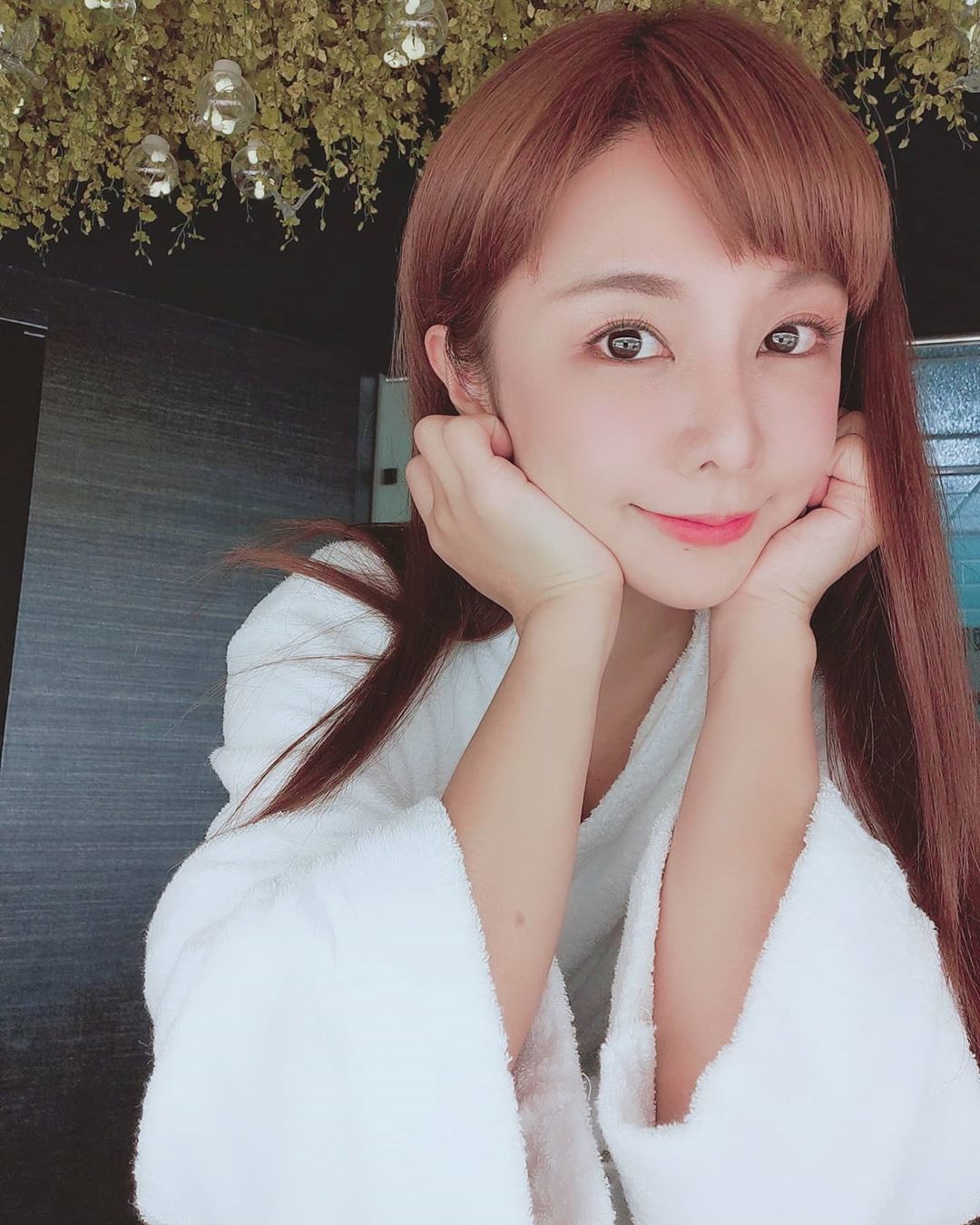 巫苡萱 D奶身材飽滿雪乳就快滿出來 ...-第1章-图片9